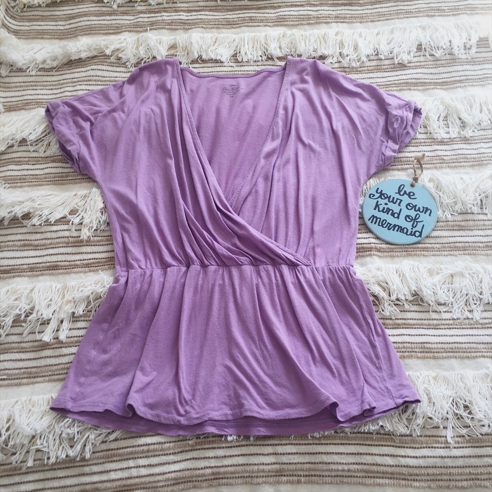 CLEARANCE J. Crew Purple Fine Spun Tee Size XS